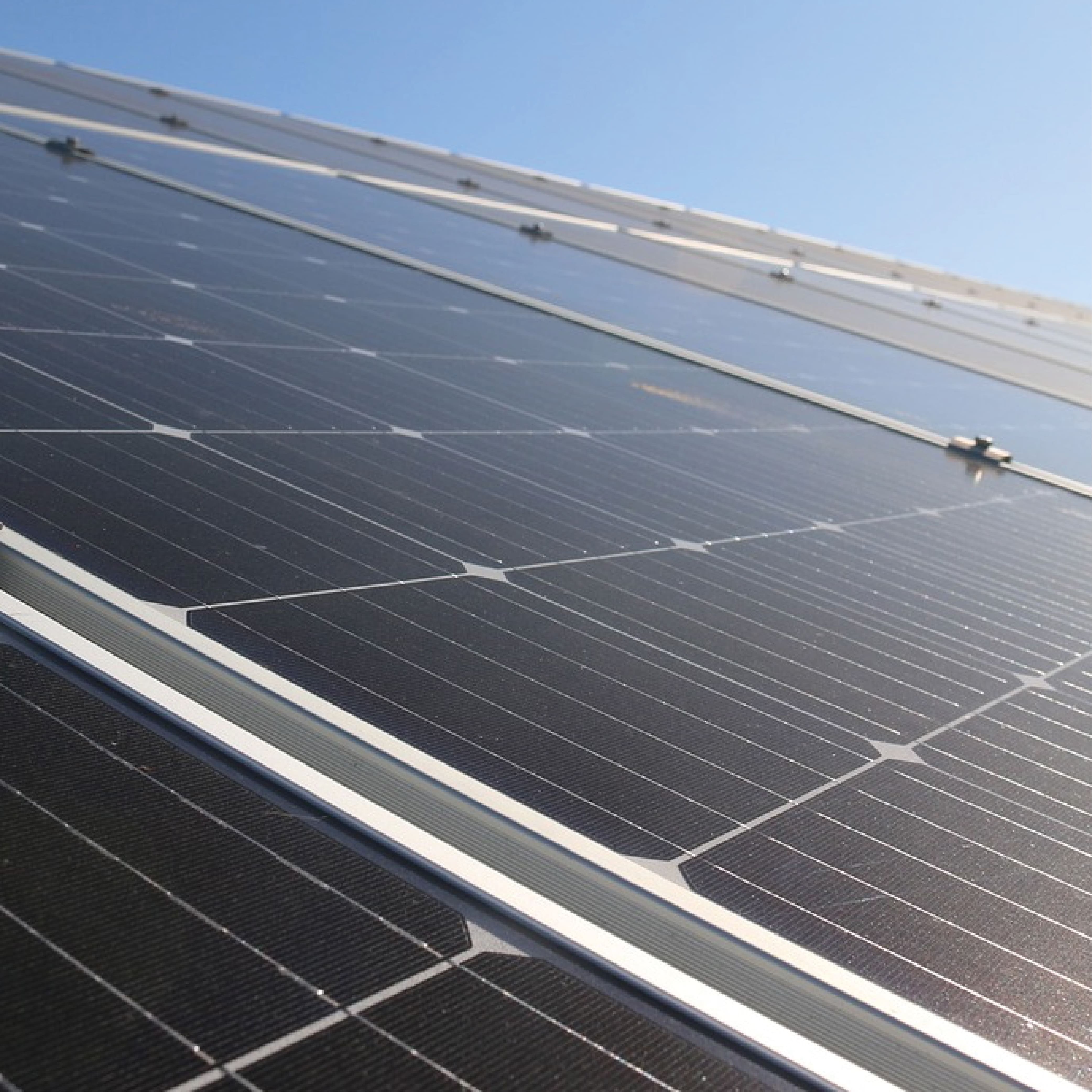 CENTRALE SOLAIRE PHOTOVOLTAÏQUE