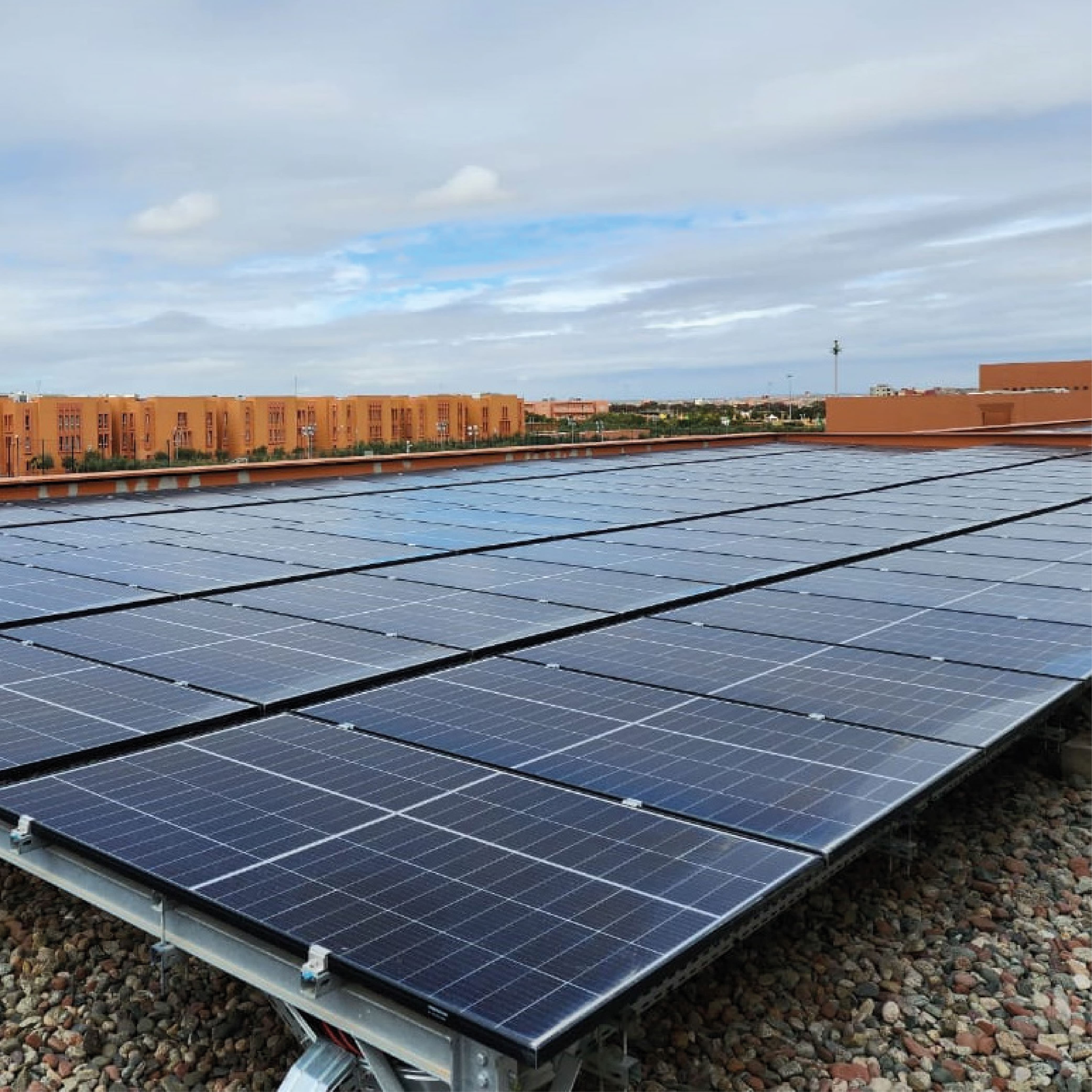 CENTRALE SOLAIRE PHOTOVOLTAÏQUE